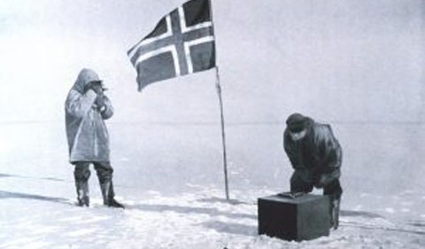 This photo, “Taking an observation at the pole,” shows the Norwegian team taking measurements at the South Pole. It appeared in Roald Amundsen’s book, “The South Pole.” Credit: Roald Amundsen; public domain.